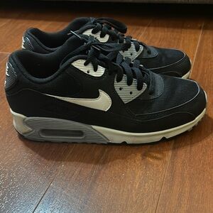 Nike Air Max Black and White Sneakers